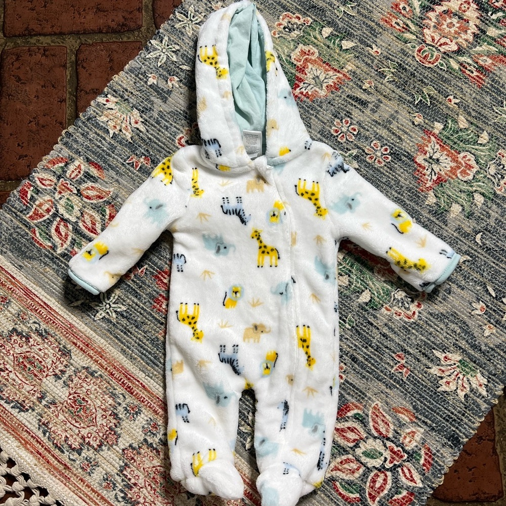 Little Beginnings fleece hood zipper footie